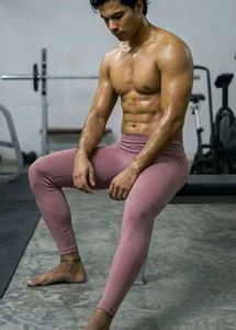 Comfortable Pink Athletic Leggings size-M