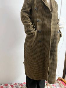 Classic Houndstooth Double-Breasted Coat