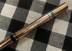 Swiss Beauty Chrome & Matte Twin Eyeshadow