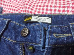 Off duty baggy carpenter jeans