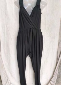 BLACK JUMPSUIT