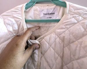 JUICY COUTURE Quilted Cream Puffer Jacket 🪞