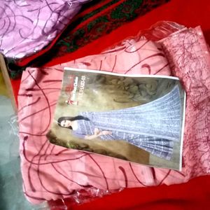 Elegant Grey Printed Saree sare