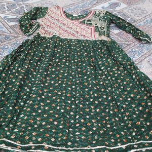 Elegant Green Printed Kurta with Dupatta