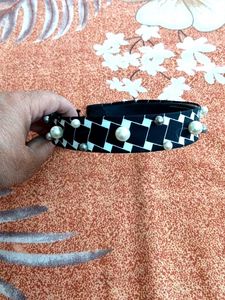 Pearl Embellished Headband