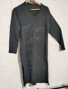 Woolen Sweater  For Girls-1
