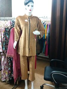 Party Wear Velvet Women's coord set