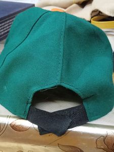 Set Of Two Caps