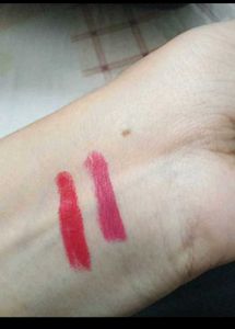 2 Mamaearth Matte Longstay Lipsticks (2 Shades)