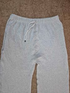 grey baggy sweatpants🎀