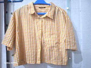 Cute Yellow Gingham Cropped Shirt