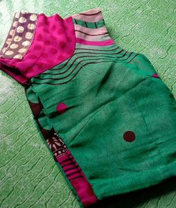 Saree With Blouse Combo 😍