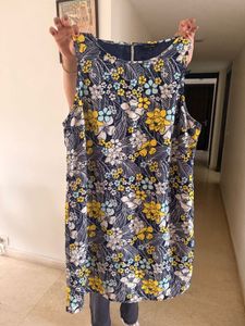 Floral Print Sleeveless Dress