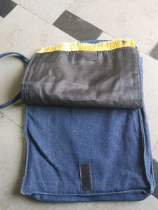 Sling Bag
