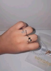 Pearl Bracelet with Heart Charm (2 rings free)