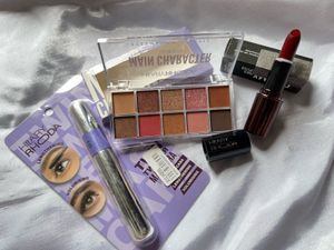 Hilary Rhoda Makeup Set Of 3