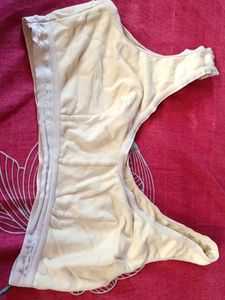 women's sports bra