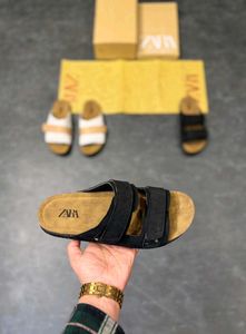 Zara Slides - Stylish &amp; Comfortable