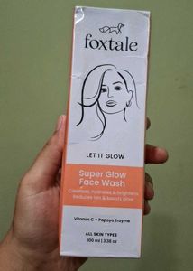 Foxtale Super Glow Face Wash Sealed