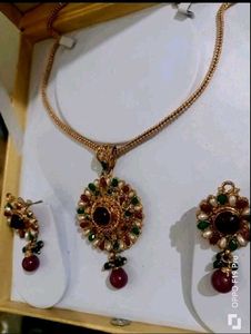 Necklace Set ( 5 Pcs)