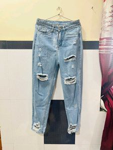 Light Wash High-Waisted Jeans