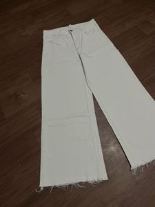 Wide Leg Cropped Jeans