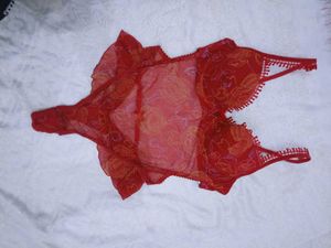Red Lace lingri bodysuit
