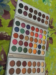 Beauty Glazed Gorgeous Me Eyeshadow Palette