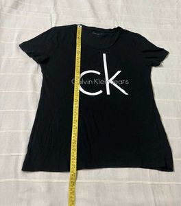 Calvin Klein Jeans Black T-Shirt