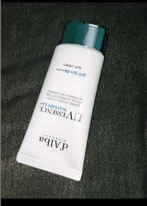 d'Alba UV Essence Waterfull Sun Cream