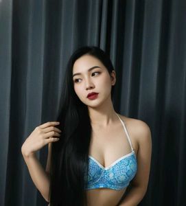 115.Blue Patterned Bikini Top