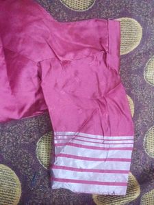 Elegant Pink Banarasi Saree With freebie 🎁