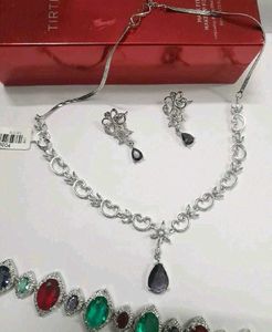 purple ad jewellery set