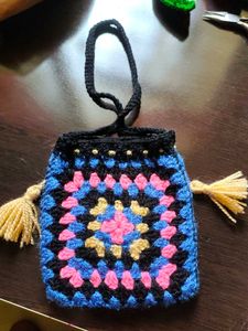 Crochet Drawstring Pouch