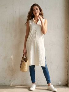 Elegant Off-White Embroidered Kurta