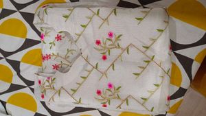 Embroidered Floral Kurti