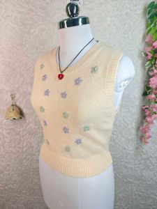 Cute Flower Embroidered Sweater Vest