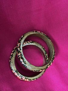 Kashmir wooden Hand-Painted Floral Bangles