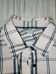 Classic Plaid Button-Up Shirt