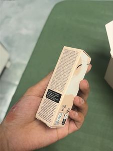 Fenty Beauty Gloss Bomb - RIRI 08