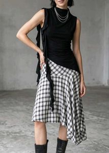 Chic Plaid Asymmetrical Midi Skirt