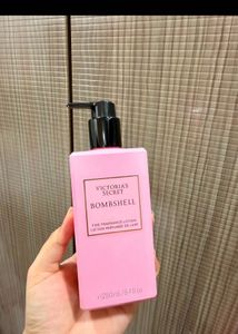 Victoria's Secret Bombshell Lotion