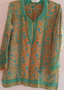 Vibrant Floral Print Kurta