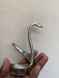 Vintage Swan Decorative Showpiece
