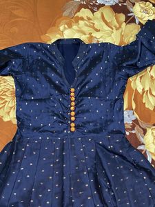 Elegant Navy Blue Kurta Set