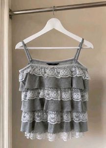 🐺Grey Tiered Lace Trim Cami Top🪄