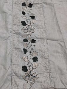 Unused,Embroidered Kurta