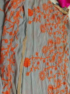Embroidered Dupatta with Paisley Motifs