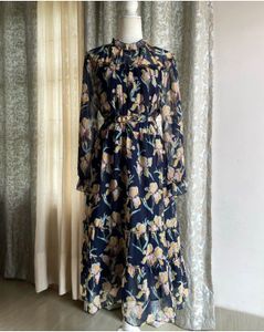 Chic Floral Print Tiered Midi Dress