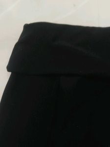 Black Off-Shoulder Long Sleeve Top